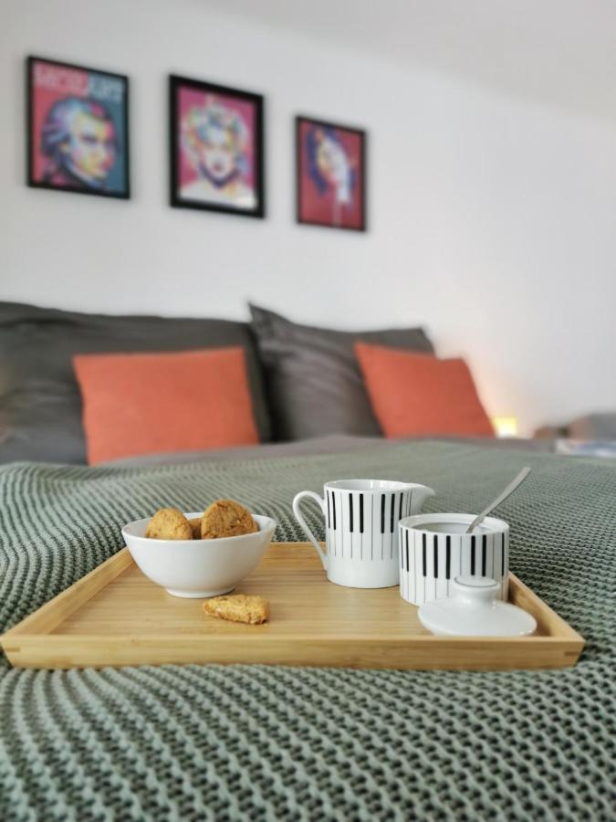 Neues City Center Piano Appartement Mit Netflix Κλάγκενφουρτ Εξωτερικό φωτογραφία